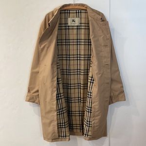 Burberry Knee Length Trench w Wool Lining